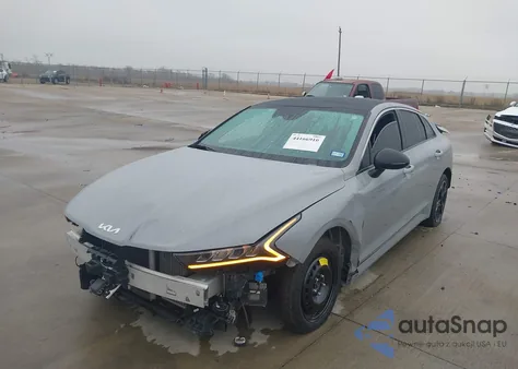 2022 Kia K5 Gt-Line z USA, uszkodzony, nr VIN 5XXG64J22NG116391